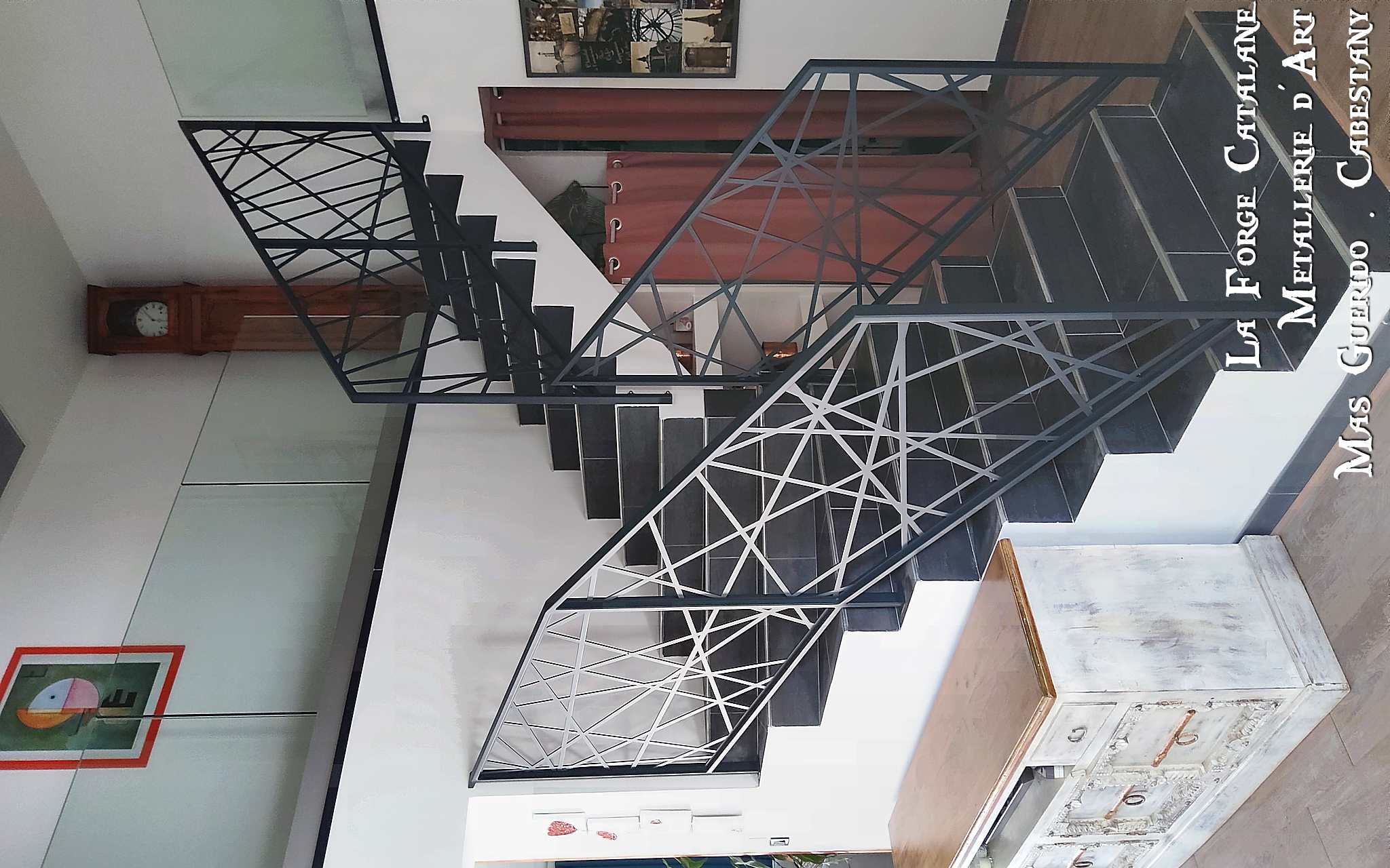 rampant en decoupe laser remplissage barreaudage entremeles forge catalane.jpg